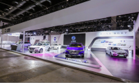 上汽“出击”2018国际新能源和智能网联汽车展览会