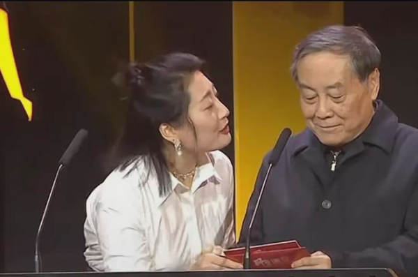 宗馥莉稳赢!大姐掌控娃哈哈核心资产,3个私生子起诉反被